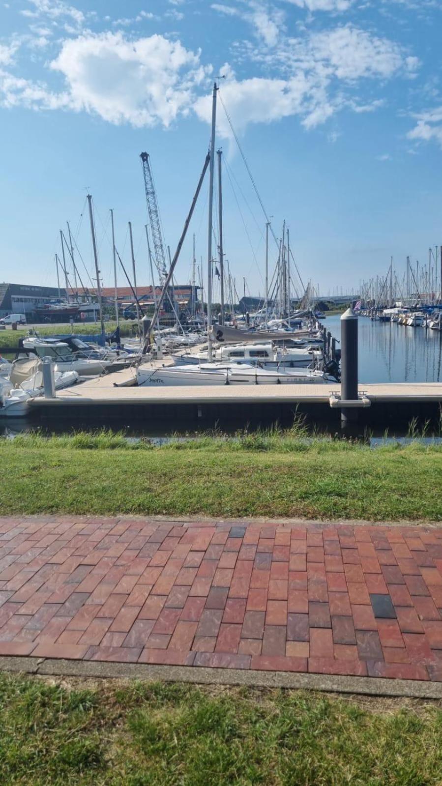 Net Achter De Dijk 125 Hotel Bruinisse Kültér fotó